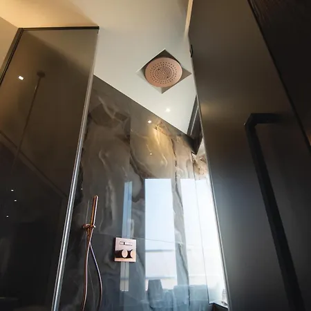 Tritone Luxury Fontana Di Trevi Rome