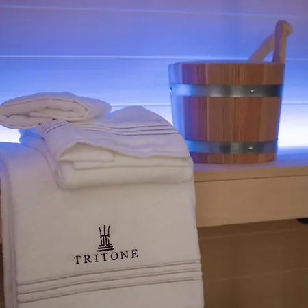 Tritone Luxury Fontana Di Trevi