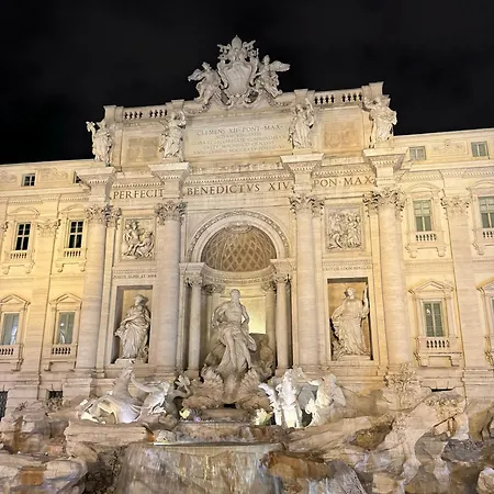 Couette-café Tritone Luxury Fontana Di Trevi